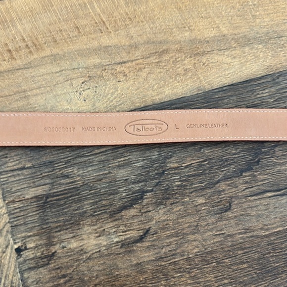 Talbots Dark Brick Red Leather Belt with Silver Link Detail size Large 43 1/2” - Picture 5 of 6